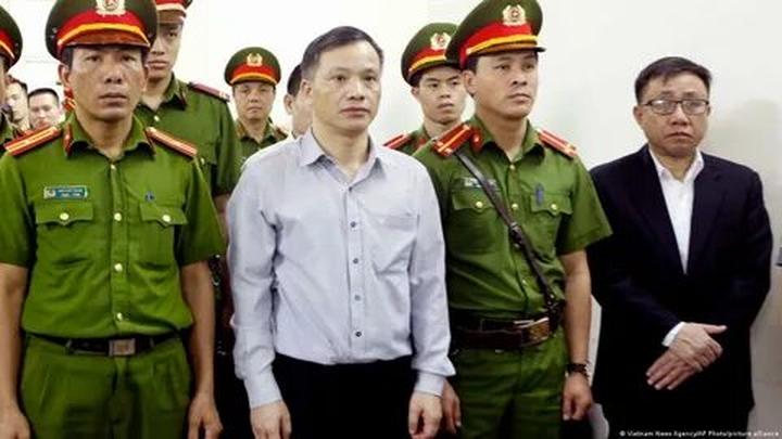 Xu hướng Tiêm vắc-xin 6 trong 1 cho: Hotspot Matrix tiết lộ bí quyết video viral